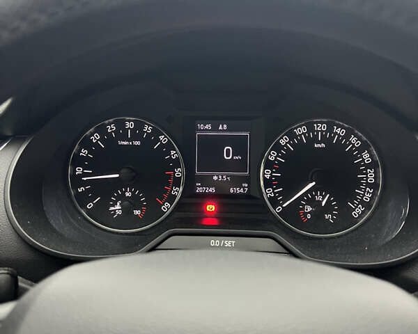 Серый Шкода Октавия, объемом двигателя 1.6 л и пробегом 207 тыс. км за 11000 $, фото 36 на Automoto.ua