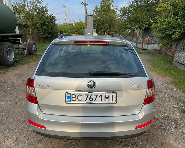Сірий Шкода Октавія, об'ємом двигуна 1.97 л та пробігом 80 тис. км за 10000 $, фото 9 на Automoto.ua