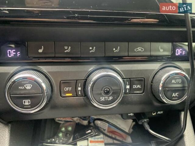 Серый Шкода Октавия, объемом двигателя 2 л и пробегом 293 тыс. км за 13100 $, фото 38 на Automoto.ua