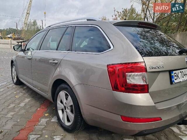 Шкода Октавія 2014 у Костополе на Automoto.ua Сірий Шкода Октавія, об'ємом двигуна 1.97 л та пробігом 364 тис. км за 11600 $, фото 11 на Automoto.ua