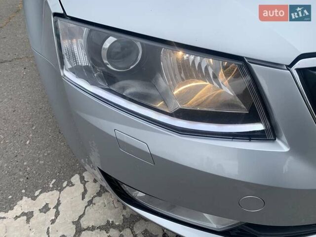 Серый Шкода Октавия, объемом двигателя 2 л и пробегом 293 тыс. км за 13100 $, фото 40 на Automoto.ua