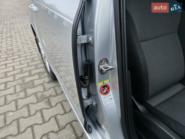 Сірий Шкода Октавія, об'ємом двигуна 1.6 л та пробігом 224 тис. км за 8999 $, фото 30 на Automoto.ua