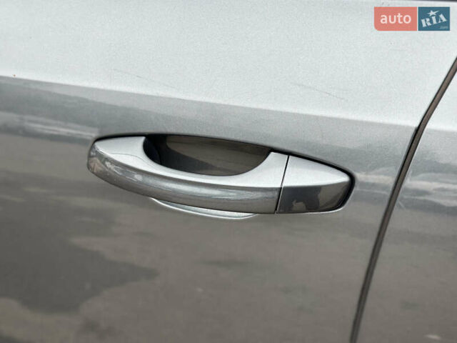 Сірий Шкода Октавія, об'ємом двигуна 1.6 л та пробігом 286 тис. км за 10999 $, фото 23 на Automoto.ua