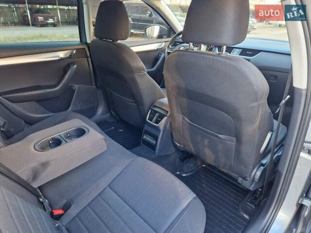 Серый Шкода Октавия, объемом двигателя 1.8 л и пробегом 235 тыс. км за 14500 $, фото 40 на Automoto.ua