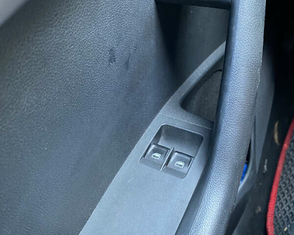 Сірий Шкода Октавія, об'ємом двигуна 1.6 л та пробігом 238 тис. км за 9000 $, фото 13 на Automoto.ua