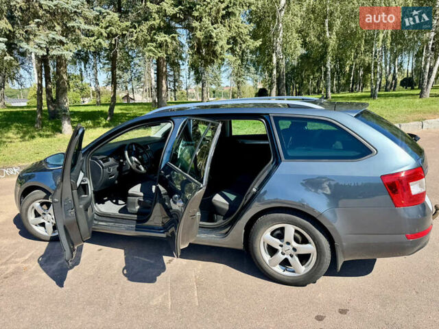 Шкода Октавия 2014 в Житомире на Automoto.ua Серый Шкода Октавия, объемом двигателя 1.6 л и пробегом 305 тыс. км за 11700 $, фото 5 на Automoto.ua