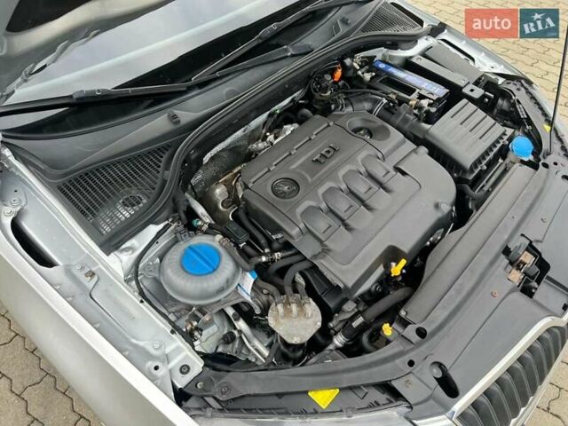 Серый Шкода Октавия, объемом двигателя 2 л и пробегом 303 тыс. км за 9200 $, фото 19 на Automoto.ua