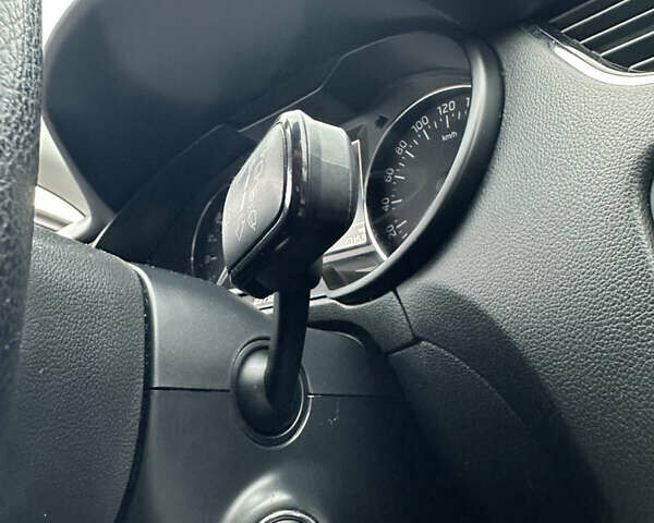 Сірий Шкода Октавія, об'ємом двигуна 1.97 л та пробігом 311 тис. км за 11900 $, фото 24 на Automoto.ua