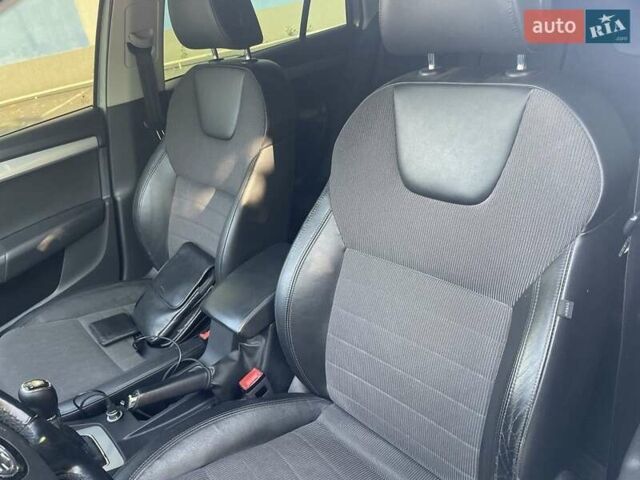 Сірий Шкода Октавія, об'ємом двигуна 1.6 л та пробігом 287 тис. км за 11200 $, фото 6 на Automoto.ua