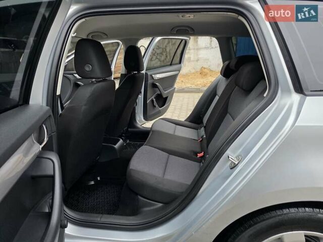 Сірий Шкода Октавія, об'ємом двигуна 1.6 л та пробігом 224 тис. км за 8999 $, фото 41 на Automoto.ua