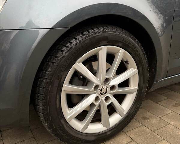 Сірий Шкода Октавія, об'ємом двигуна 1.97 л та пробігом 377 тис. км за 10500 $, фото 2 на Automoto.ua