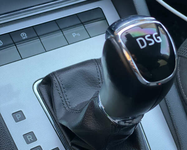 Сірий Шкода Октавія, об'ємом двигуна 2 л та пробігом 225 тис. км за 12200 $, фото 30 на Automoto.ua