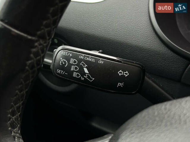 Сірий Шкода Октавія, об'ємом двигуна 1.6 л та пробігом 286 тис. км за 10999 $, фото 38 на Automoto.ua