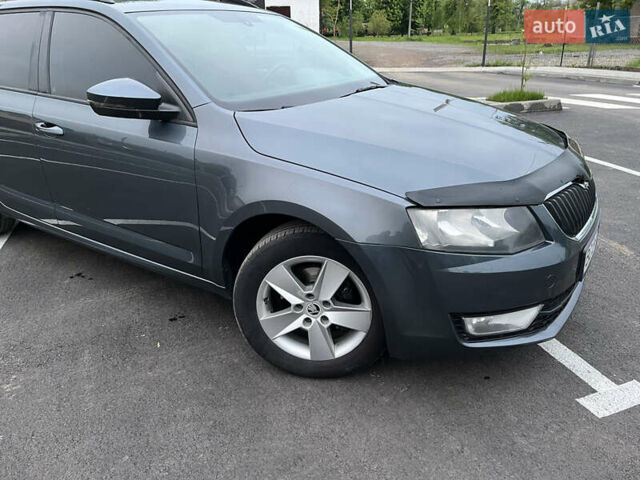 Шкода Октавия 2014 в Дрогобыче на Automoto.ua Серый Шкода Октавия, объемом двигателя 1.97 л и пробегом 270 тыс. км за 11650 $, фото 9 на Automoto.ua