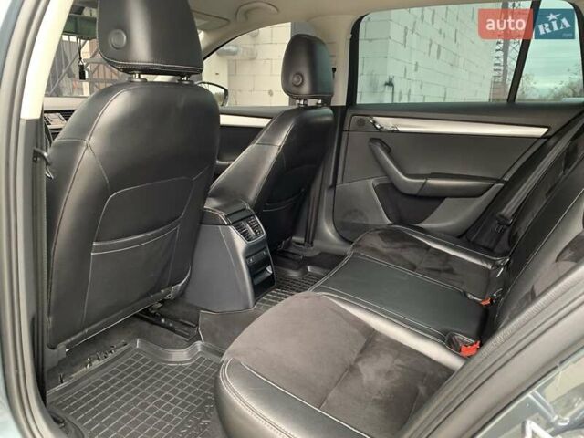 Серый Шкода Октавия, объемом двигателя 1.6 л и пробегом 276 тыс. км за 14000 $, фото 7 на Automoto.ua