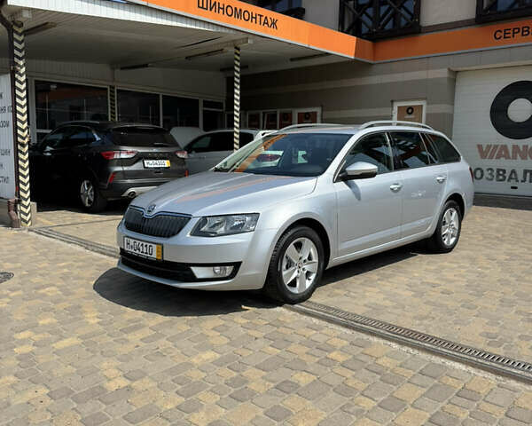 Сірий Шкода Октавія, об'ємом двигуна 1.6 л та пробігом 265 тис. км за 9999 $, фото 9 на Automoto.ua