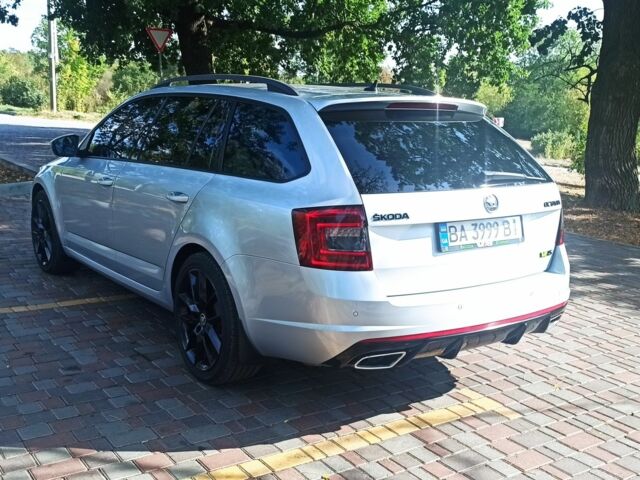 Серый Шкода Октавия, объемом двигателя 2 л и пробегом 293 тыс. км за 13700 $, фото 4 на Automoto.ua