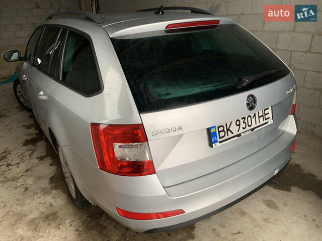 Шкода Октавия 2014 в Ровно на Automoto.ua Серый Шкода Октавия, объемом двигателя 1.6 л и пробегом 259 тыс. км за 10500 $, фото 11 на Automoto.ua