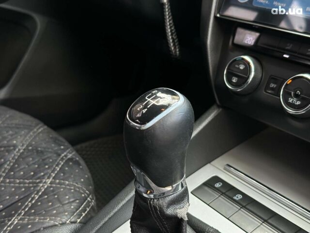 Серый Шкода Октавия, объемом двигателя 1.6 л и пробегом 380 тыс. км за 10490 $, фото 11 на Automoto.ua