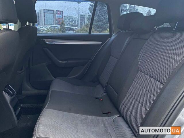Серый Шкода Октавия, объемом двигателя 1.6 л и пробегом 238 тыс. км за 11200 $, фото 17 на Automoto.ua