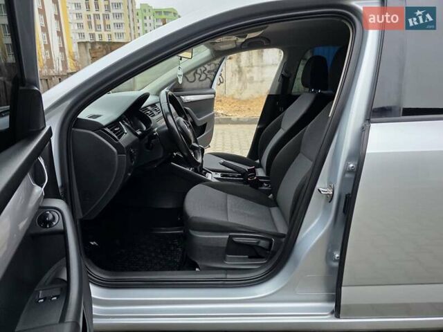 Сірий Шкода Октавія, об'ємом двигуна 1.6 л та пробігом 224 тис. км за 8999 $, фото 25 на Automoto.ua