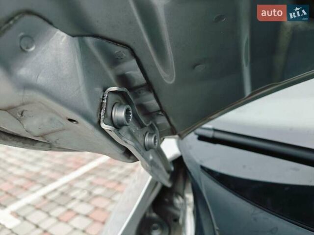 Сірий Шкода Октавія, об'ємом двигуна 1.6 л та пробігом 228 тис. км за 9199 $, фото 58 на Automoto.ua
