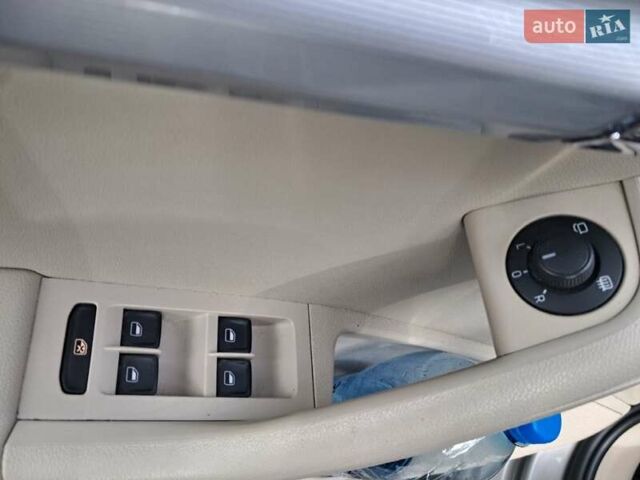 Шкода Октавія 2014 у Костополе на Automoto.ua Сірий Шкода Октавія, об'ємом двигуна 1.97 л та пробігом 364 тис. км за 11600 $, фото 25 на Automoto.ua