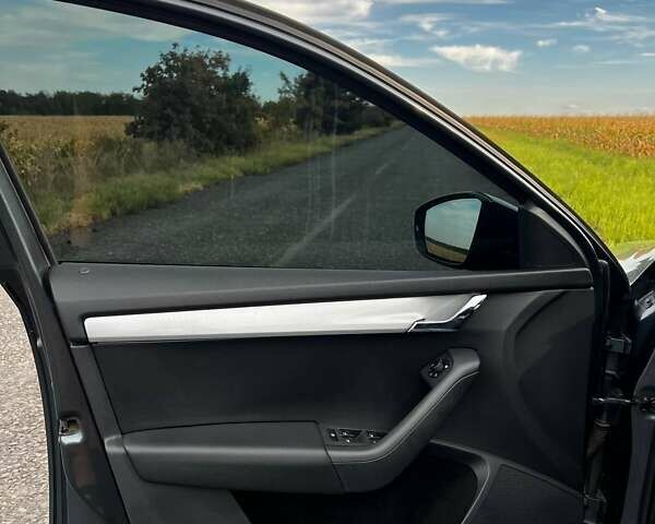 Серый Шкода Октавия, объемом двигателя 1.6 л и пробегом 340 тыс. км за 12900 $, фото 9 на Automoto.ua