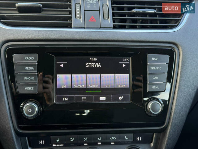 Сірий Шкода Октавія, об'ємом двигуна 1.6 л та пробігом 230 тис. км за 10999 $, фото 48 на Automoto.ua