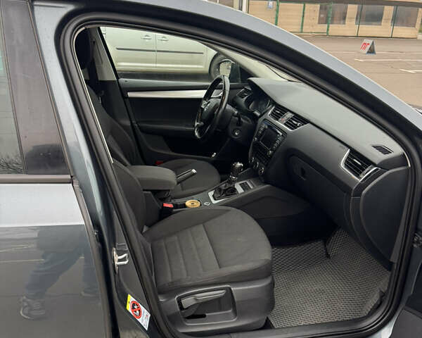 Сірий Шкода Октавія, об'ємом двигуна 1.8 л та пробігом 228 тис. км за 11300 $, фото 27 на Automoto.ua