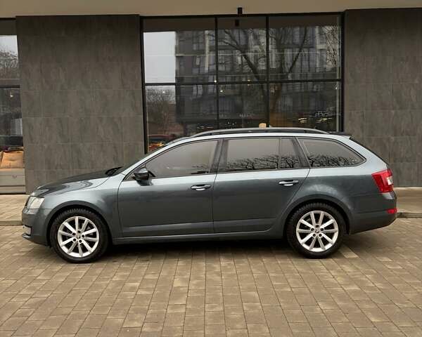 Сірий Шкода Октавія, об'ємом двигуна 1.97 л та пробігом 377 тис. км за 10500 $, фото 4 на Automoto.ua