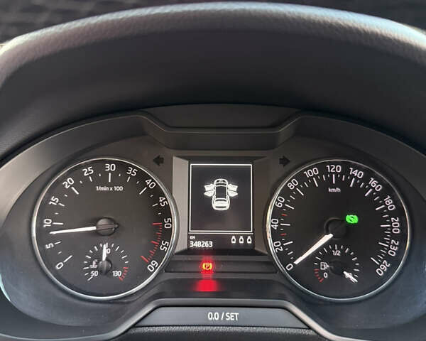 Серый Шкода Октавия, объемом двигателя 1.6 л и пробегом 348 тыс. км за 11700 $, фото 20 на Automoto.ua