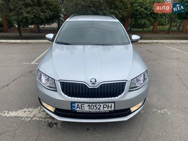 Серый Шкода Октавия, объемом двигателя 2 л и пробегом 293 тыс. км за 13100 $, фото 42 на Automoto.ua