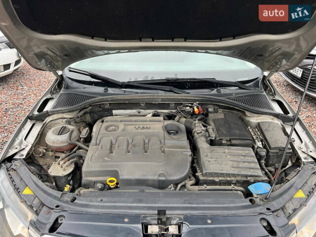 Серый Шкода Октавия, объемом двигателя 1.6 л и пробегом 264 тыс. км за 10600 $, фото 10 на Automoto.ua