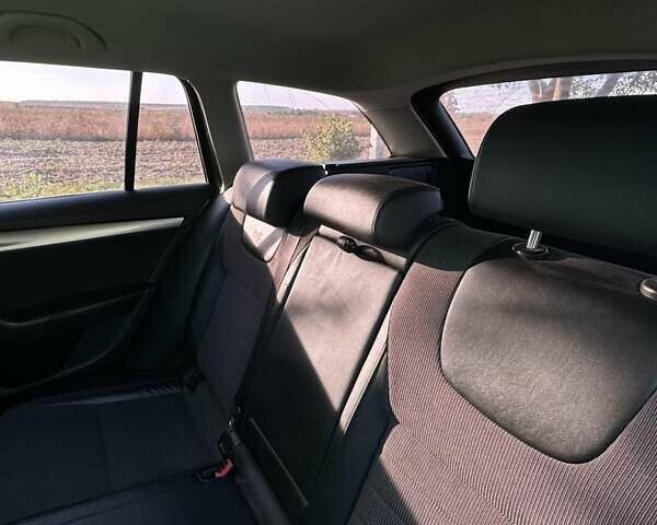 Серый Шкода Октавия, объемом двигателя 1.6 л и пробегом 330 тыс. км за 10200 $, фото 49 на Automoto.ua