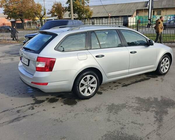 Шкода Октавія 2014 у Чернігові на Automoto.ua Сірий Шкода Октавія, об'ємом двигуна 1.6 л та пробігом 235 тис. км за 8700 $, фото 7 на Automoto.ua