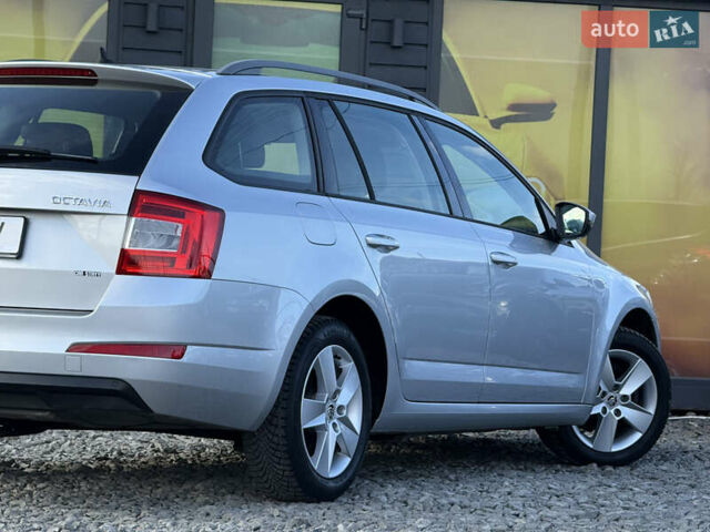 Сірий Шкода Октавія, об'ємом двигуна 1.6 л та пробігом 230 тис. км за 10999 $, фото 22 на Automoto.ua