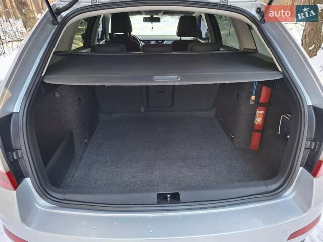 Серый Шкода Октавия, объемом двигателя 2 л и пробегом 316 тыс. км за 11700 $, фото 21 на Automoto.ua