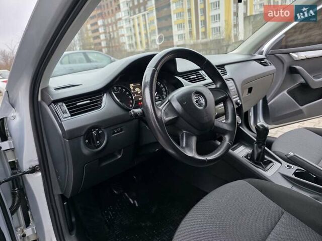 Сірий Шкода Октавія, об'ємом двигуна 1.6 л та пробігом 224 тис. км за 8999 $, фото 24 на Automoto.ua