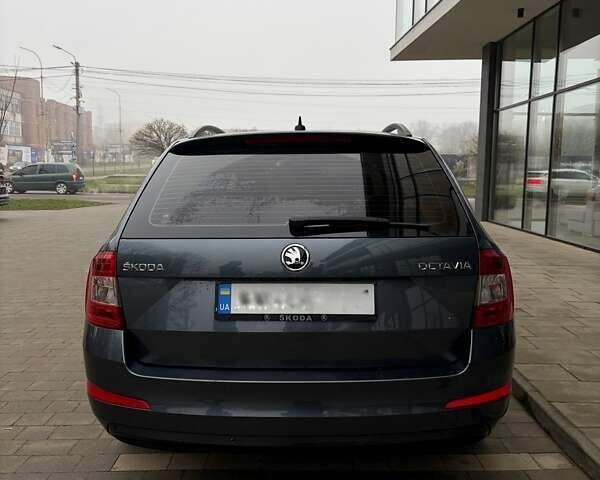 Сірий Шкода Октавія, об'ємом двигуна 1.97 л та пробігом 377 тис. км за 10500 $, фото 7 на Automoto.ua