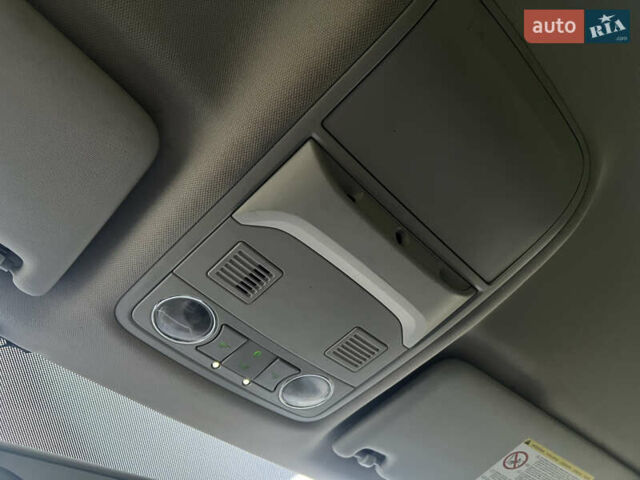 Серый Шкода Октавия, объемом двигателя 2 л и пробегом 303 тыс. км за 9200 $, фото 36 на Automoto.ua