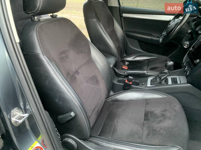 Сірий Шкода Октавія, об'ємом двигуна 1.6 л та пробігом 277 тис. км за 13200 $, фото 26 на Automoto.ua