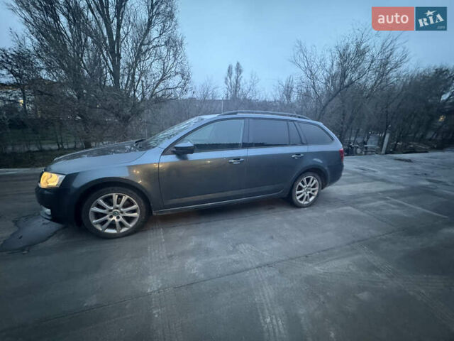 Сірий Шкода Октавія, об'ємом двигуна 1.8 л та пробігом 209 тис. км за 10999 $, фото 8 на Automoto.ua