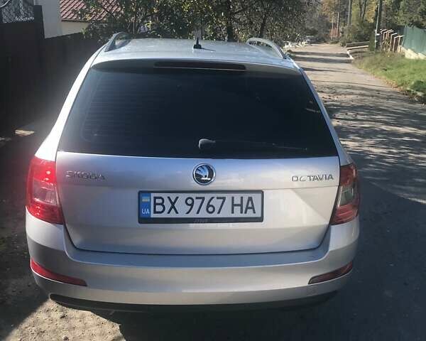 Сірий Шкода Октавія, об'ємом двигуна 1.6 л та пробігом 192 тис. км за 10500 $, фото 2 на Automoto.ua