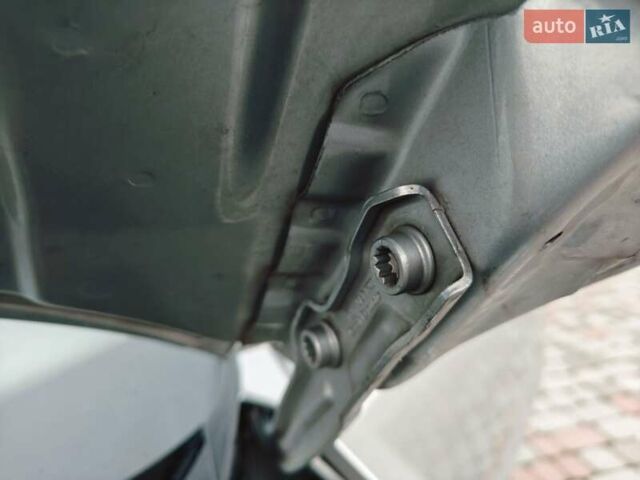 Сірий Шкода Октавія, об'ємом двигуна 1.6 л та пробігом 228 тис. км за 9199 $, фото 59 на Automoto.ua