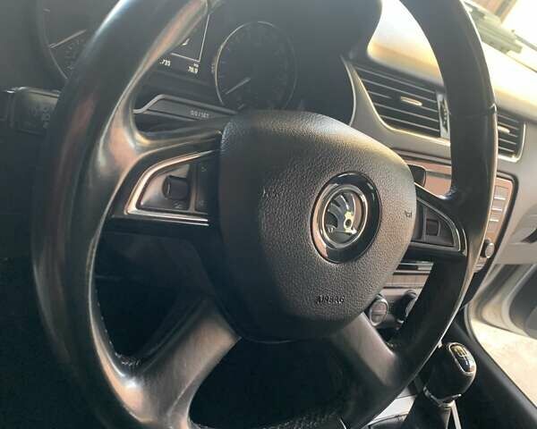 Сірий Шкода Октавія, об'ємом двигуна 1.6 л та пробігом 243 тис. км за 9300 $, фото 12 на Automoto.ua