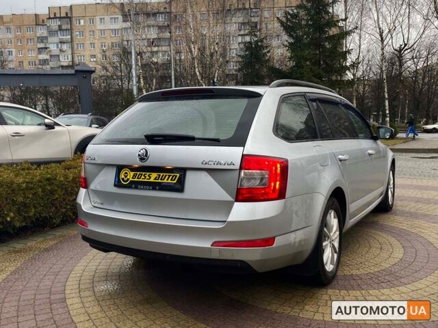 Серый Шкода Октавия, объемом двигателя 1.6 л и пробегом 238 тыс. км за 11200 $, фото 6 на Automoto.ua