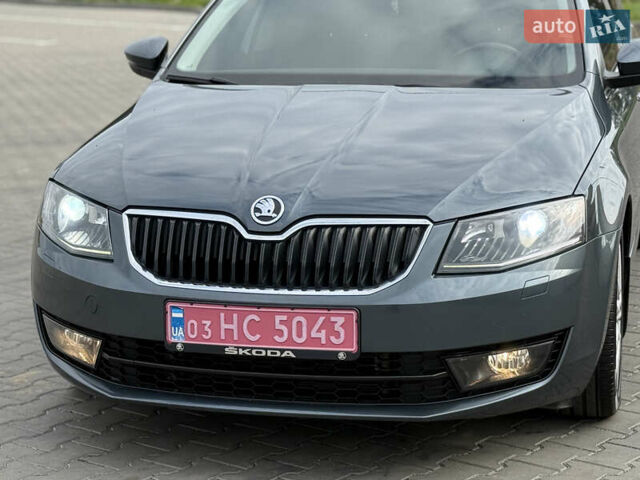 Серый Шкода Октавия, объемом двигателя 1.6 л и пробегом 158 тыс. км за 12500 $, фото 132 на Automoto.ua