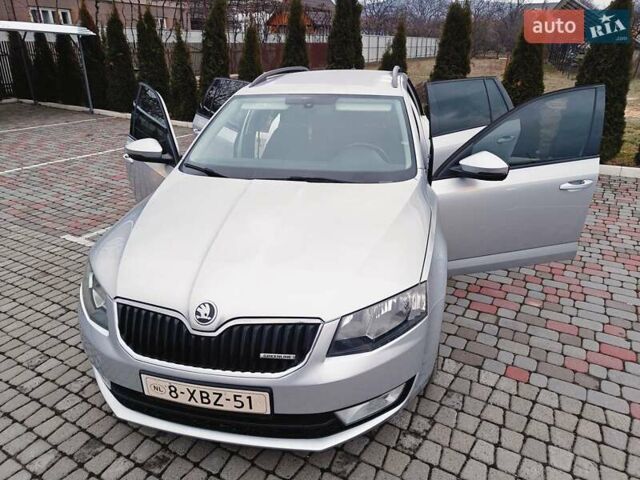 Сірий Шкода Октавія, об'ємом двигуна 1.6 л та пробігом 228 тис. км за 9199 $, фото 11 на Automoto.ua