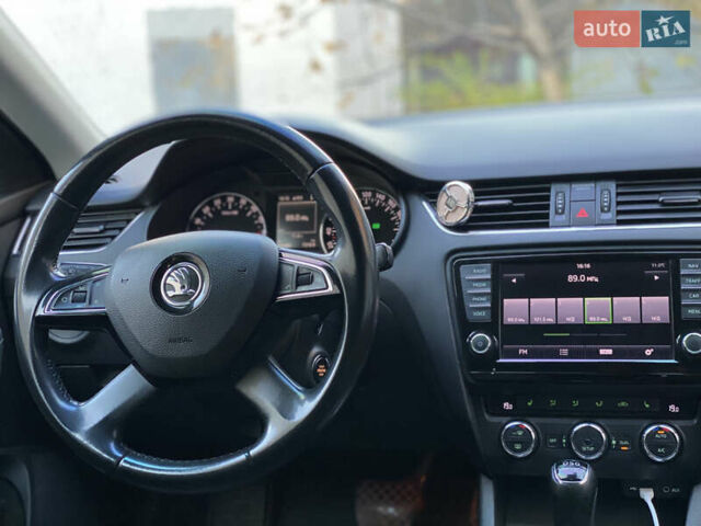 Сірий Шкода Октавія, об'ємом двигуна 2 л та пробігом 225 тис. км за 12200 $, фото 32 на Automoto.ua